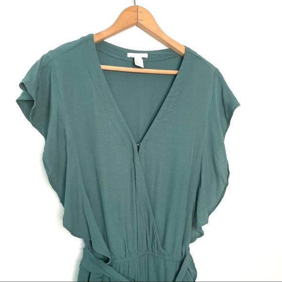 H&M | Green Ruffle Romper - Picture 4 of 10